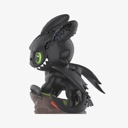 labubuo dragón muñeca