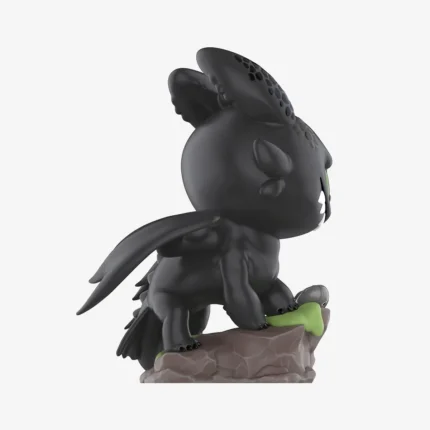 labubuo dragón muñeca
